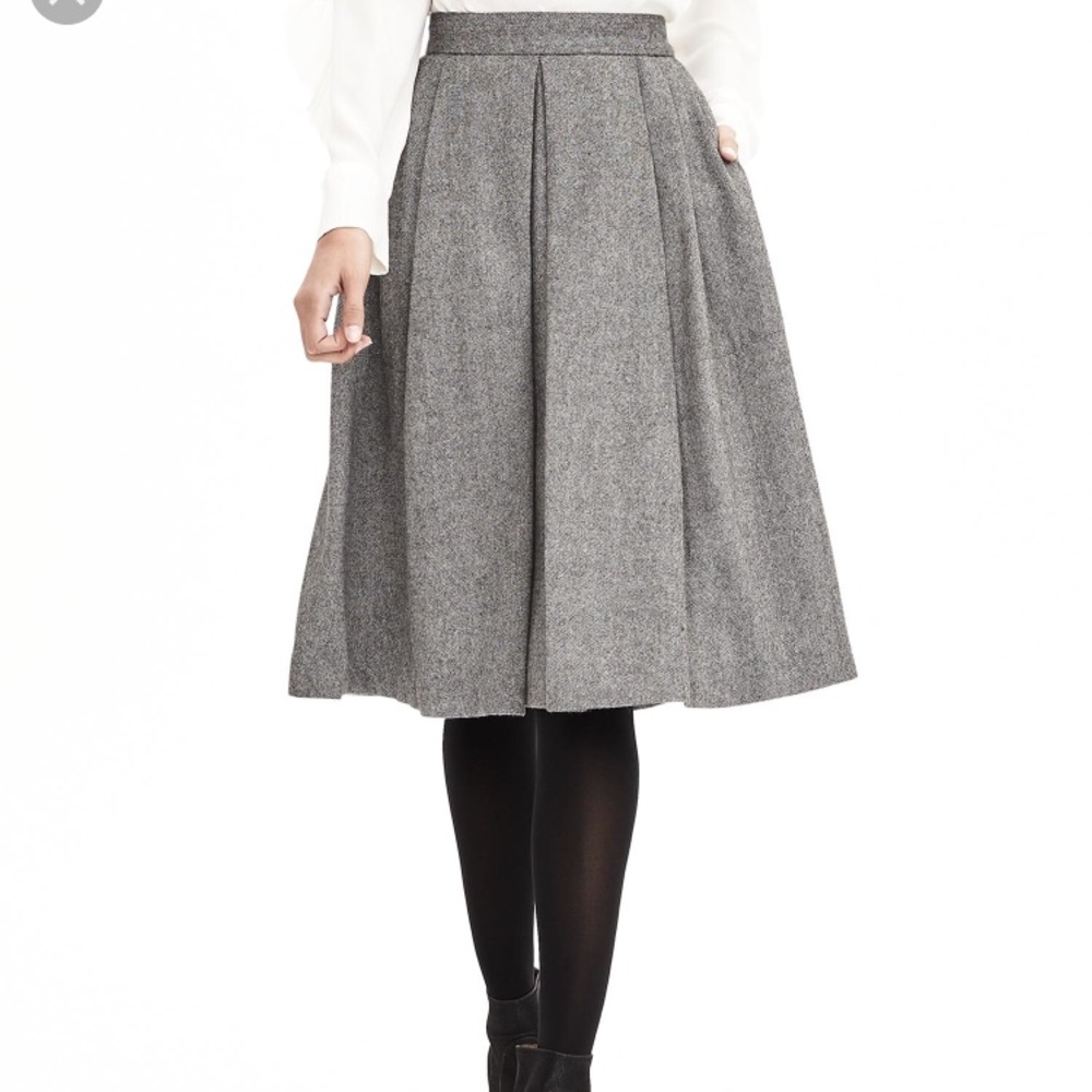 Banana Republic skirt